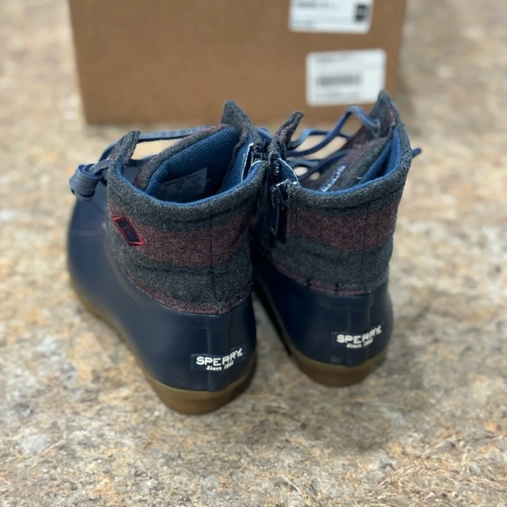 New Girls Sperry Boots